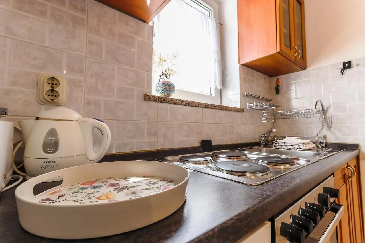 Garden View Apartment Vrsar